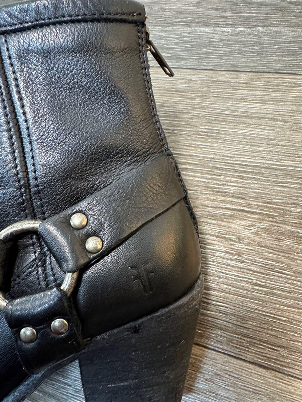 Frye Black Leather Harness Booties woman’s SZ 8 (h2) - Picture 3 of 11